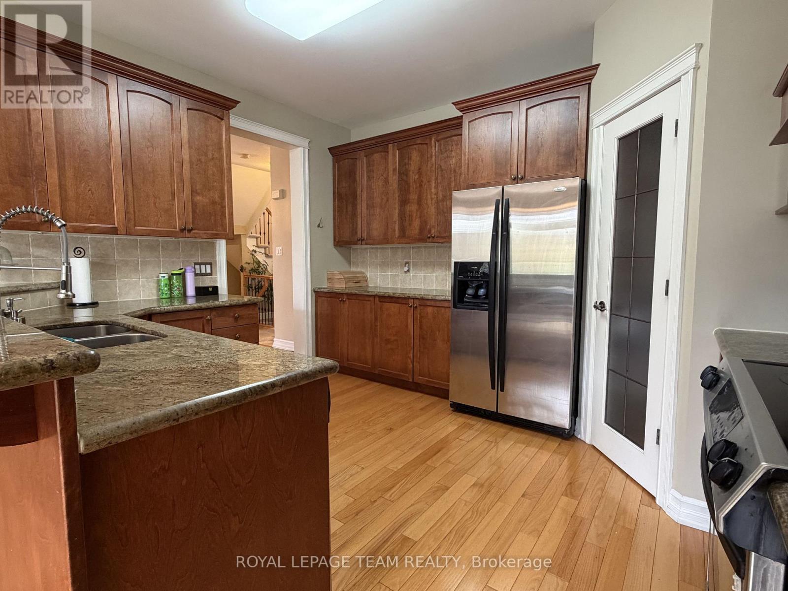 251 Tofino Private, Ottawa, Ontario  K2M 0B1 - Photo 9 - X13858066