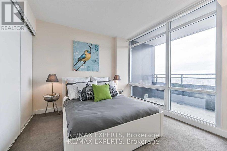 4801 - 25 Telegram Mews, Toronto, Ontario  M5N 1L6 - Photo 6 - C13775626