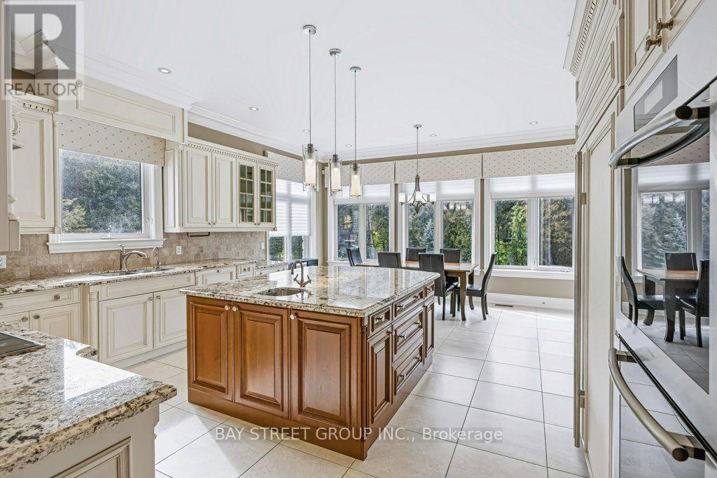 5 River Stone Court, East Gwillimbury, Ontario  L0G 1V0 - Photo 13 - N13858054