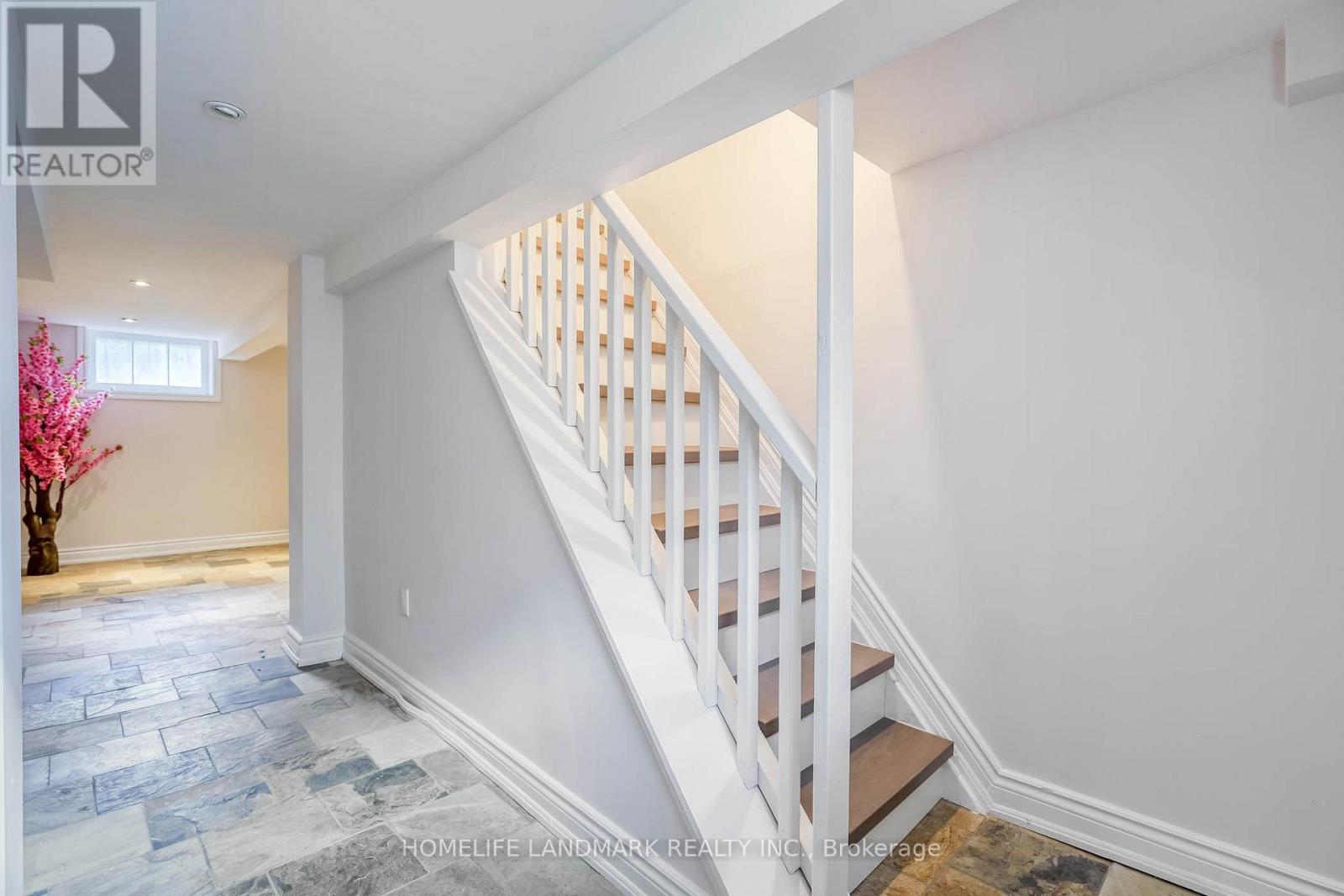 115 Crosby Avenue, Richmond Hill, Ontario  L4C 2R3 - Photo 31 - N13858070