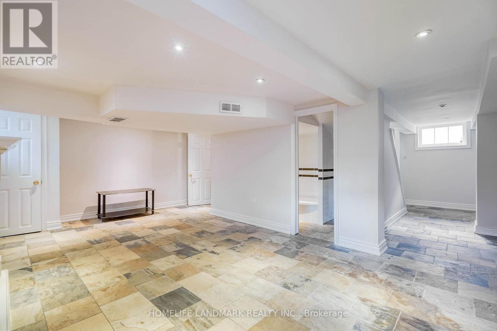 115 Crosby Avenue, Richmond Hill, Ontario  L4C 2R3 - Photo 34 - N13858070
