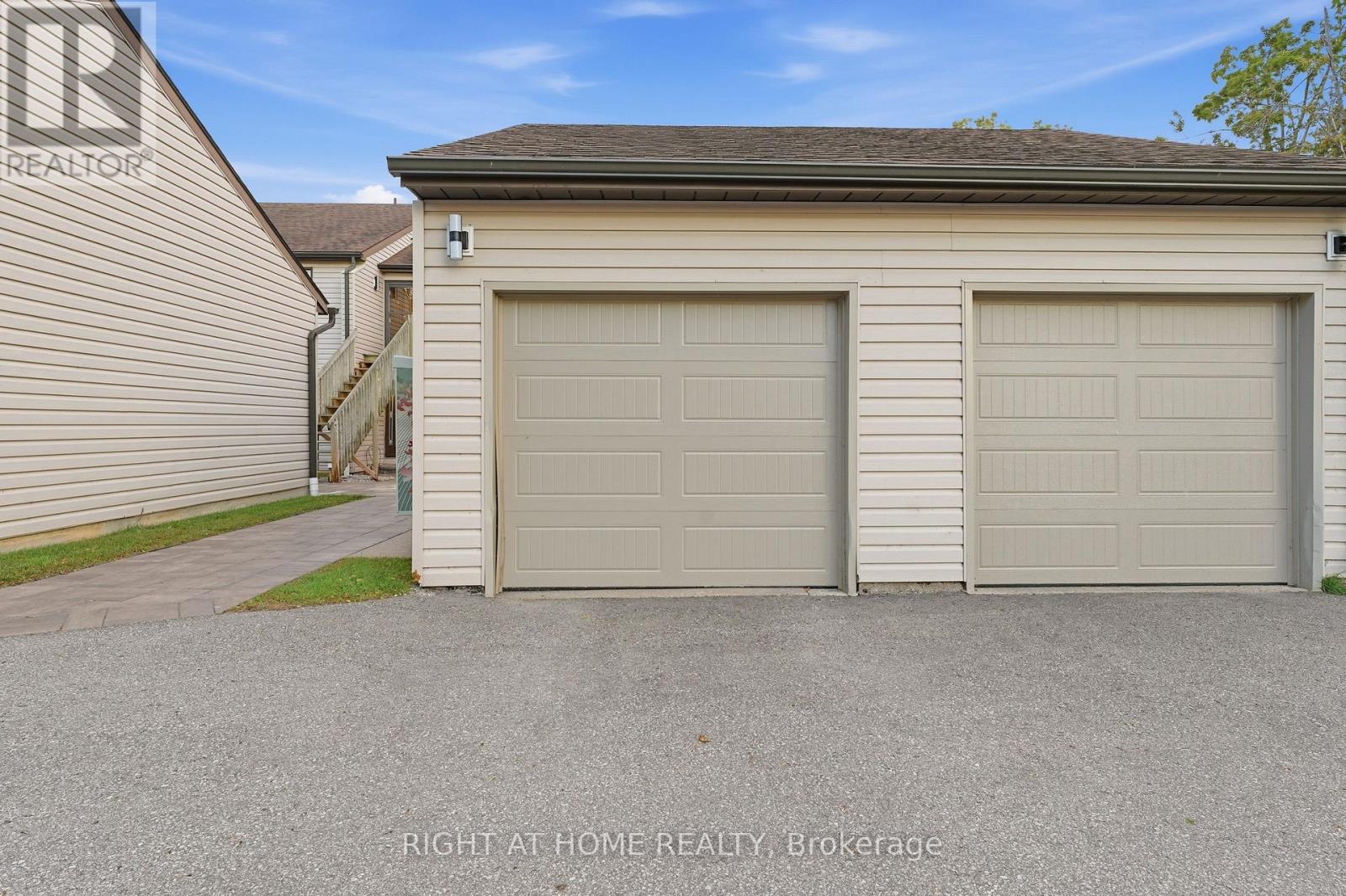 103 - 43 Olive Crescent E, Orillia, Ontario  L3V 7M8 - Photo 18 - S13858058