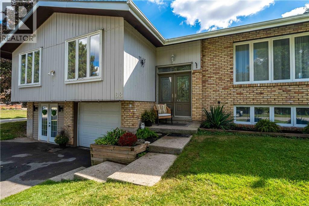 68 Aberdeen Street, Caledonia, Ontario  N3W 1C8 - Photo 3 - 40868392