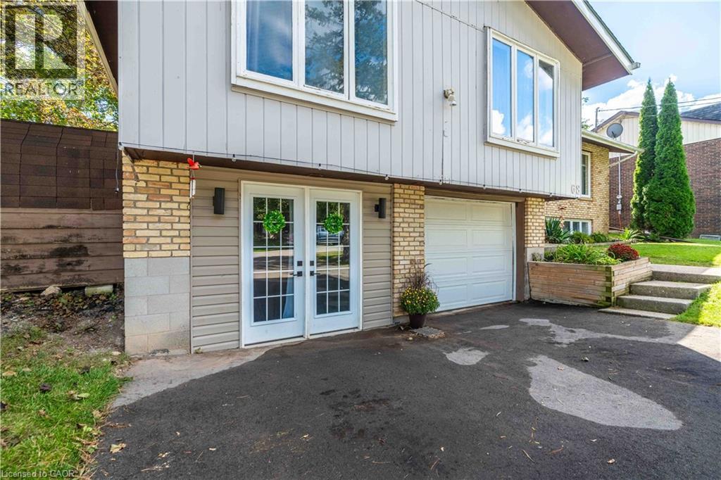 68 Aberdeen Street, Caledonia, Ontario  N3W 1C8 - Photo 4 - 40868392