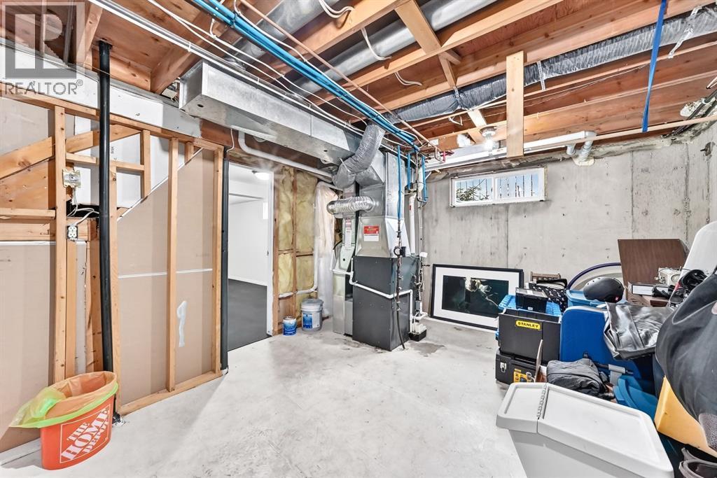 378 Midridge Drive SE