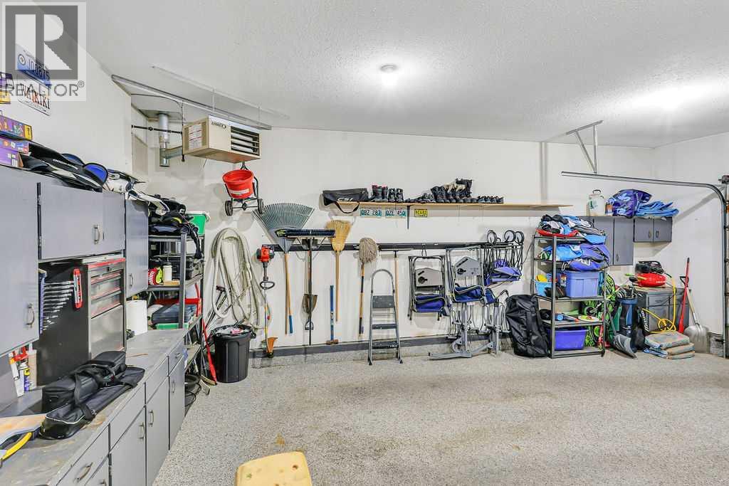 124 Lamont Close