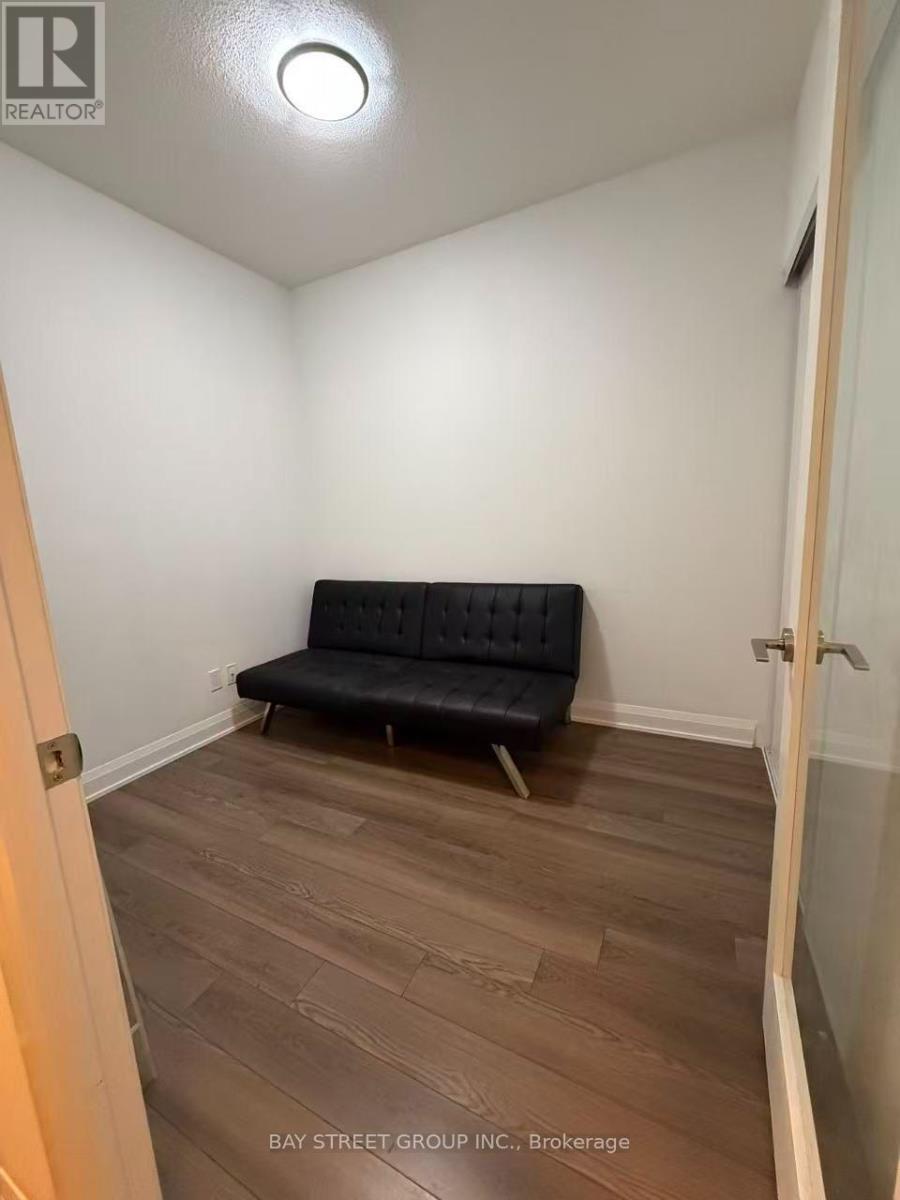 217 - 15 Water Walk Drive, Markham, Ontario  L6G 0G2 - Photo 6 - N13858102