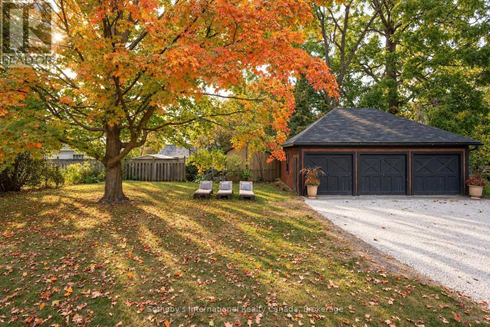 4 King Street, Clearview, Ontario  L0M 1G0 - Photo 42 - S13853268