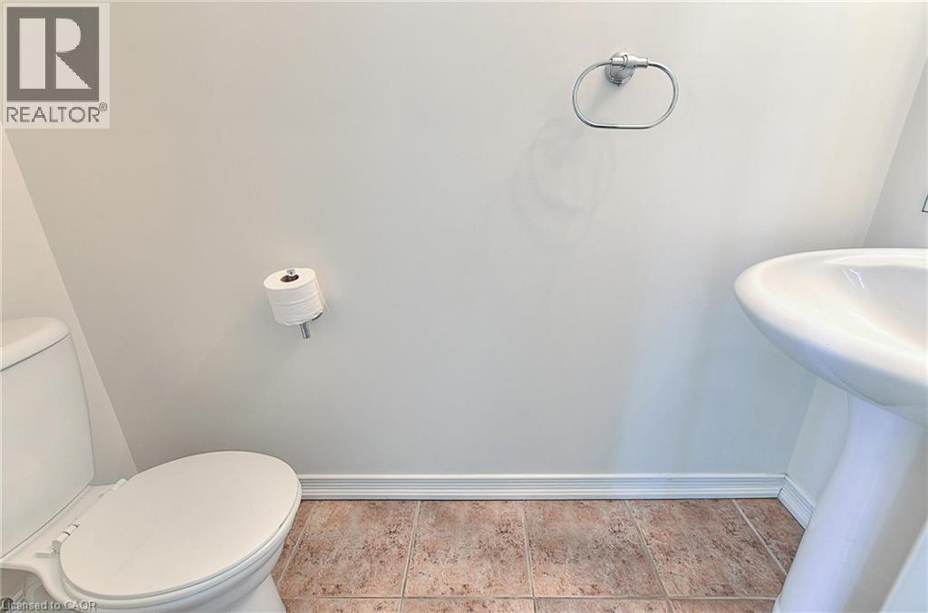7 Sirente Drive Unit# 34, Hamilton, Ontario  L9A 0B4 - Photo 19 - 40868693