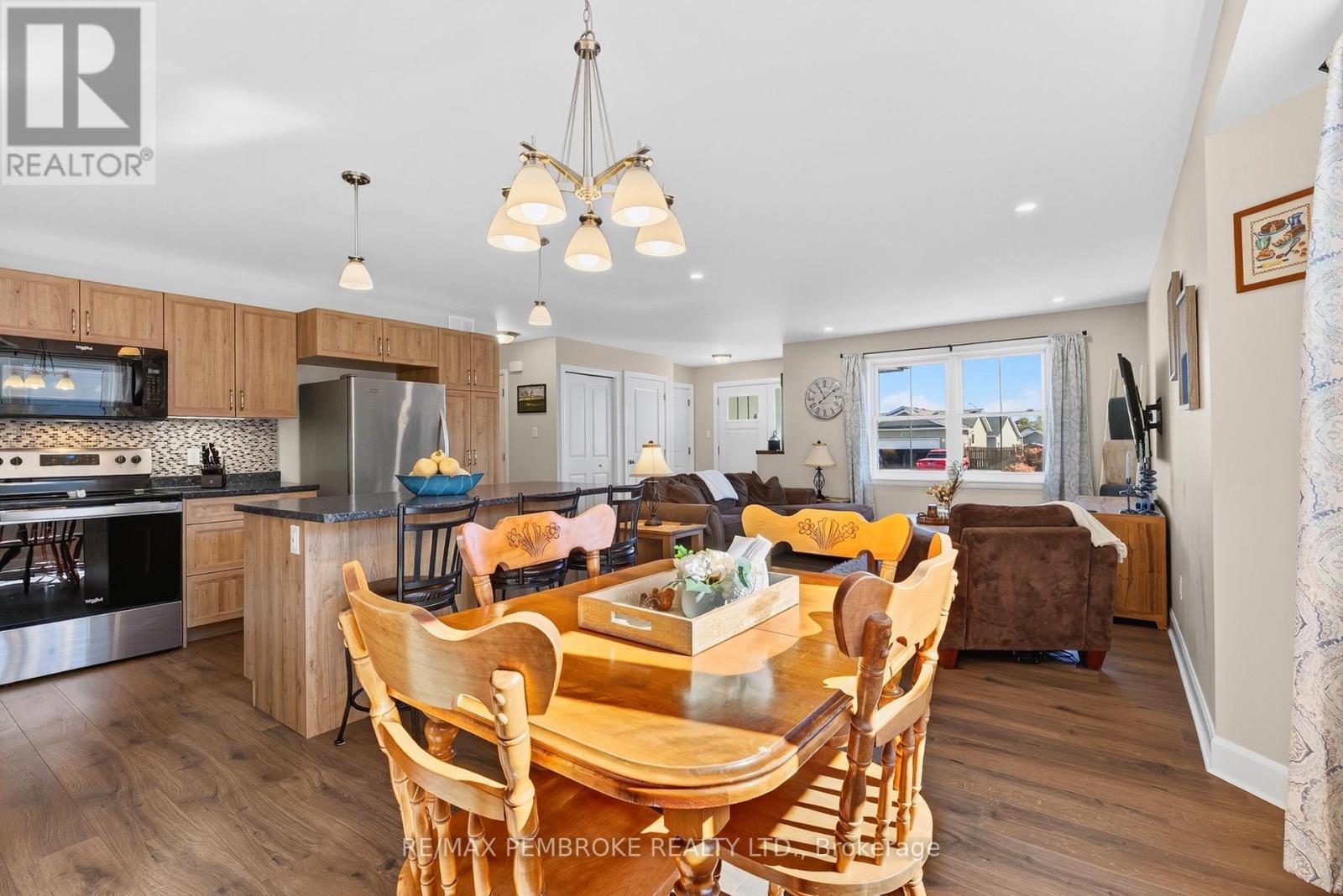 46 Terrance Drive, Petawawa, Ontario  K8H 0H3 - Photo 23 - X13858130