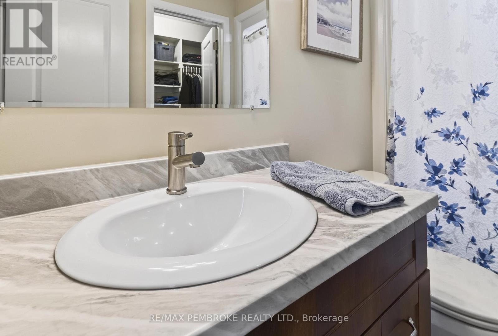 46 Terrance Drive, Petawawa, Ontario  K8H 0H3 - Photo 33 - X13858130