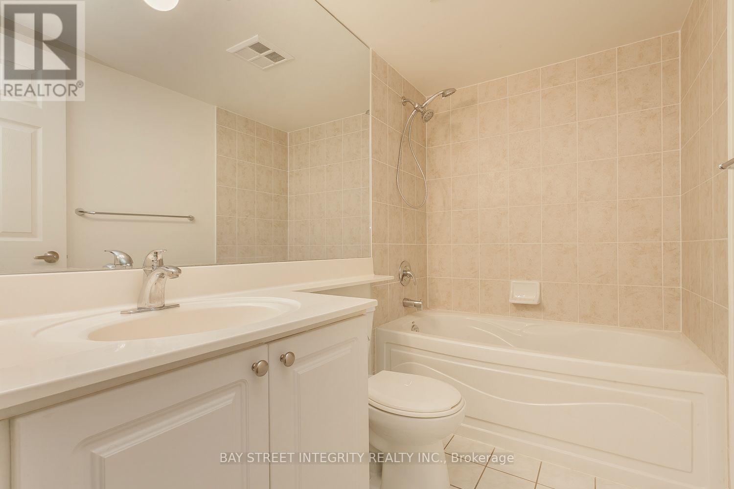 2328 - 3888 Duke Of York Boulevard, Mississauga, Ontario  L5B 4P5 - Photo 21 - W13858118