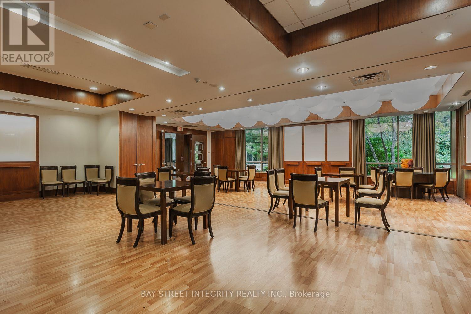 2328 - 3888 Duke Of York Boulevard, Mississauga, Ontario  L5B 4P5 - Photo 43 - W13858118