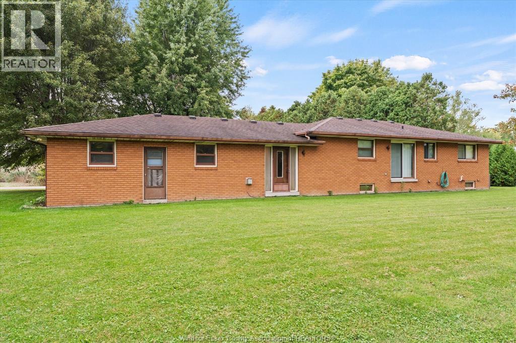 8605 Snake Lane, Lasalle, Ontario  N9A 6Z6 - Photo 35 - 26024356