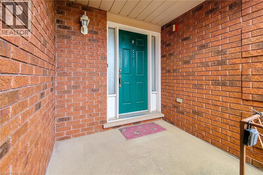 61 Highland Road, Stoney Creek, Ontario  L8J 2T7 - Photo 8 - 40868087