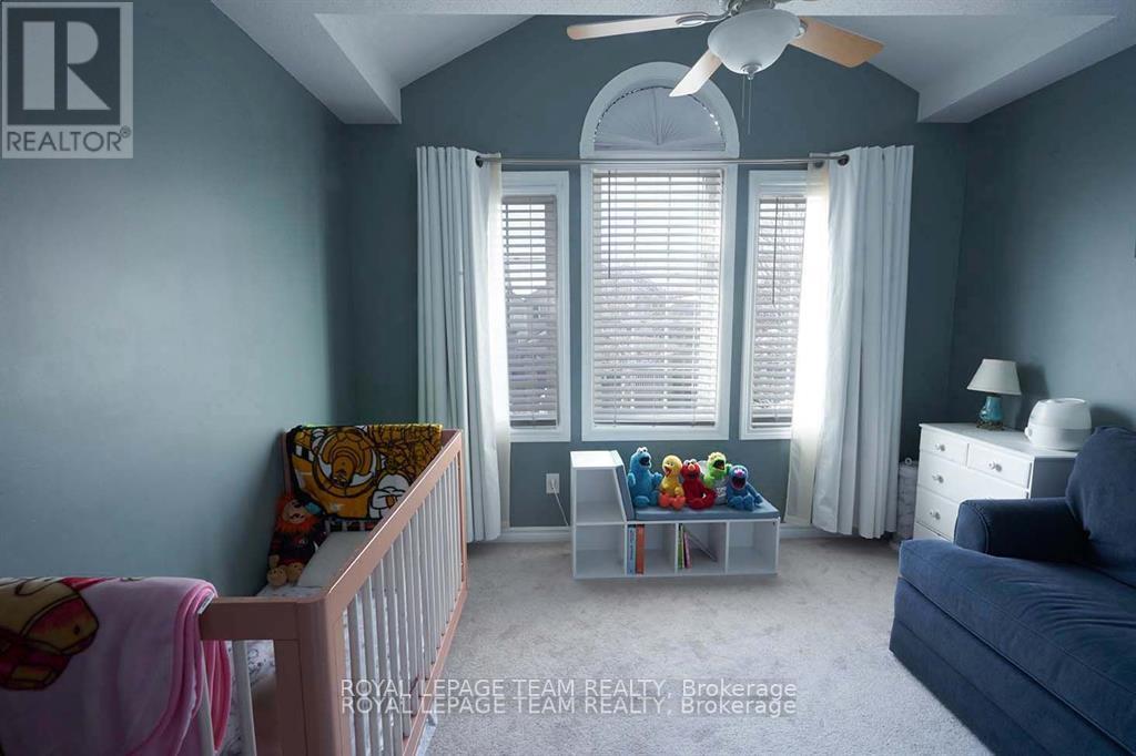 207 Burnaby Drive, Ottawa, Ontario K2S 0K1 - Photo 6 - X13858152