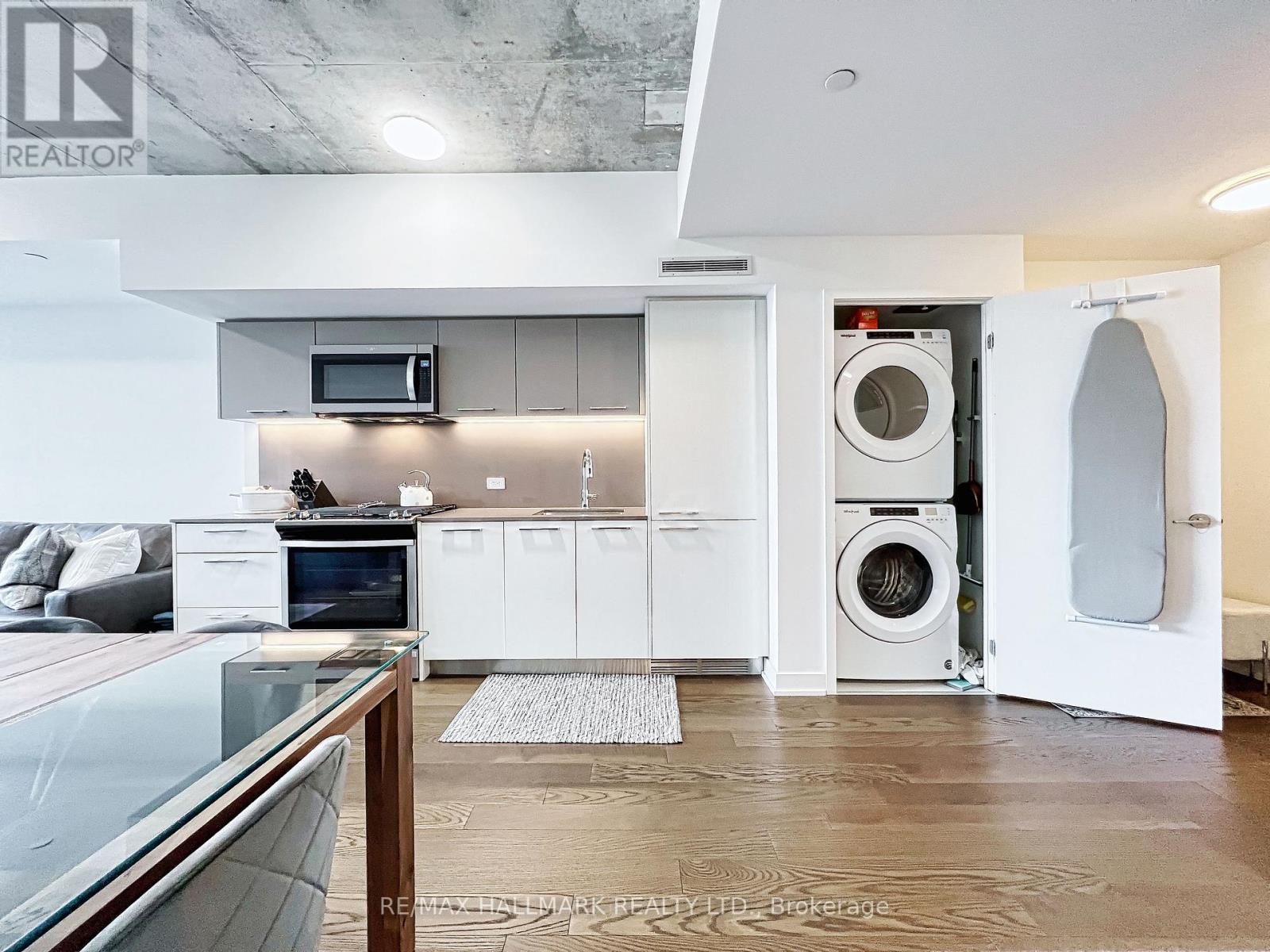 429 - 30 Baseball Place, Toronto, Ontario  M4M 0E8 - Photo 10 - E13858154
