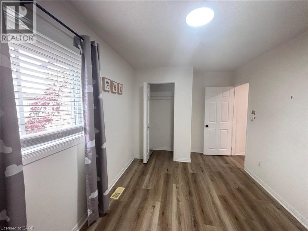 211 Veronica Drive Unit# B24, Kitchener, Ontario  N2A 2R9 - Photo 13 - 40868441