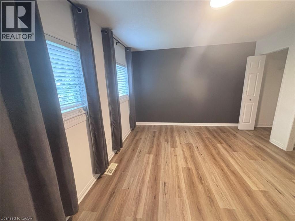 211 Veronica Drive Unit# B24, Kitchener, Ontario  N2A 2R9 - Photo 9 - 40868441