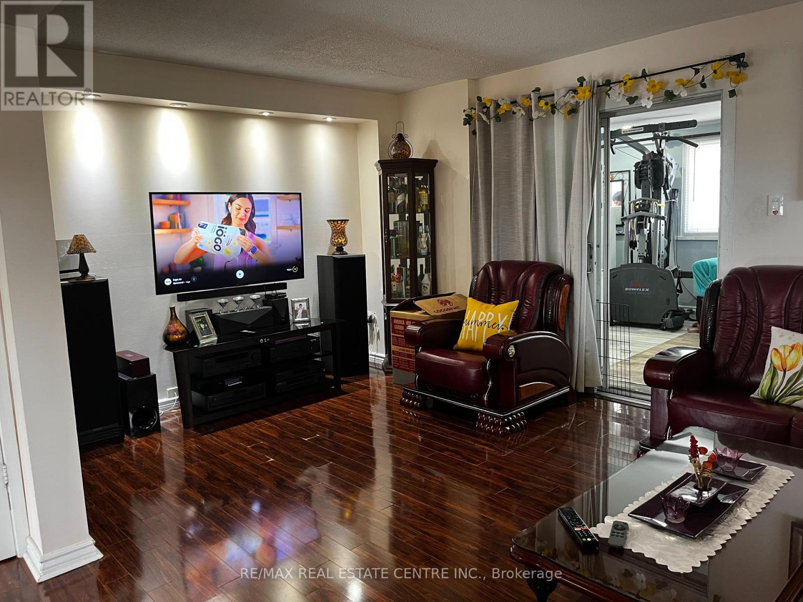 1 Hawkins Court, Brampton, Ontario  L6S 2N7 - Photo 10 - W13858138