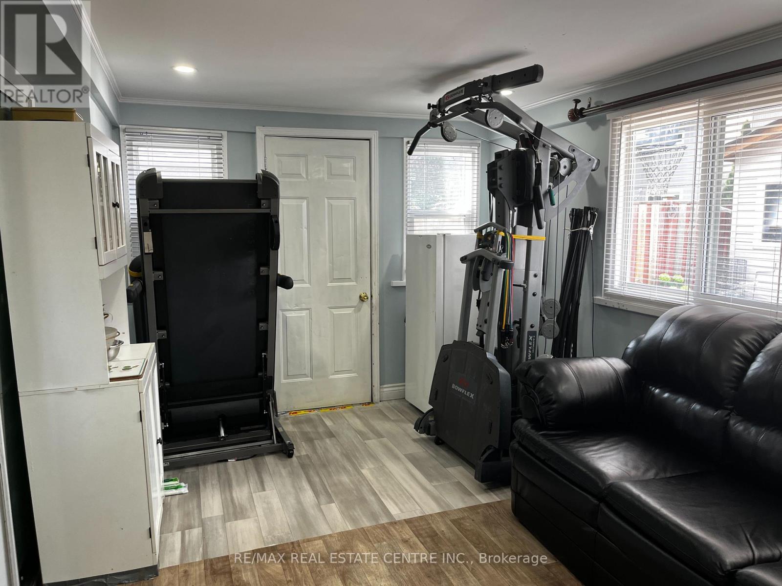 1 Hawkins Court, Brampton, Ontario  L6S 2N7 - Photo 19 - W13858138