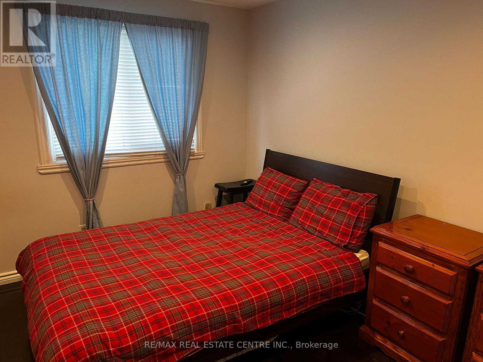 1 Hawkins Court, Brampton, Ontario  L6S 2N7 - Photo 30 - W13858138