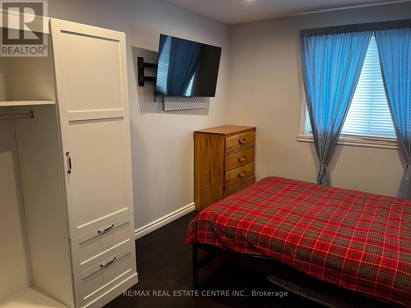 1 Hawkins Court, Brampton, Ontario  L6S 2N7 - Photo 32 - W13858138