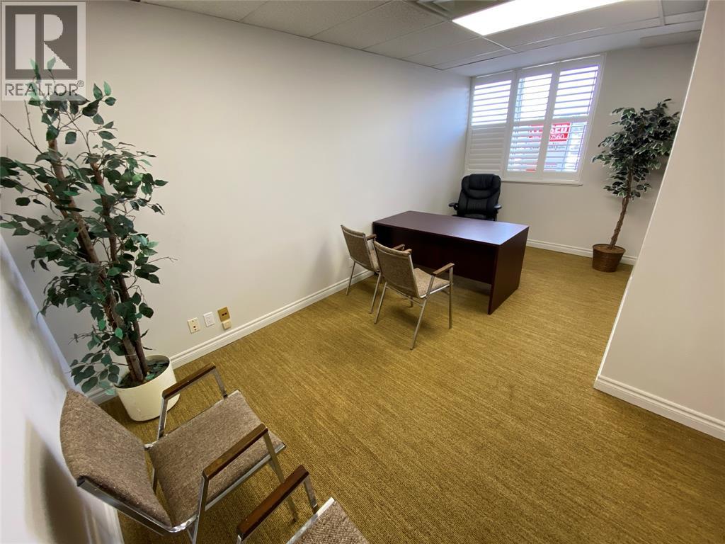 546 CHRISTINA STREET North Unit# 204-C, Sarnia, Ontario