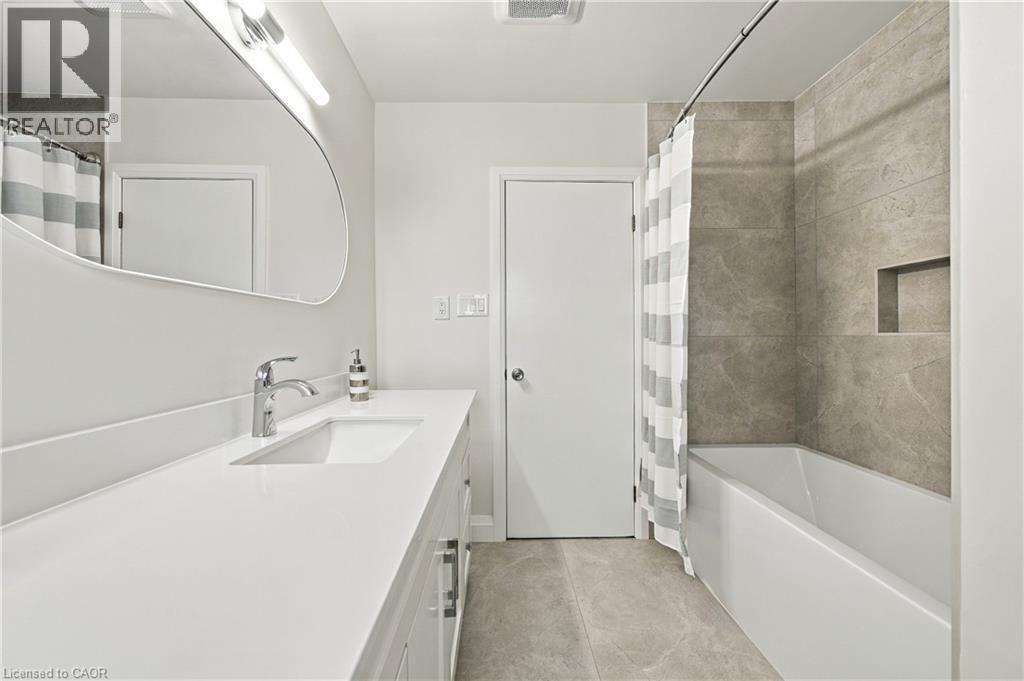 662 Dynes Road, Burlington, Ontario  L7N 2V6 - Photo 17 - 40867625