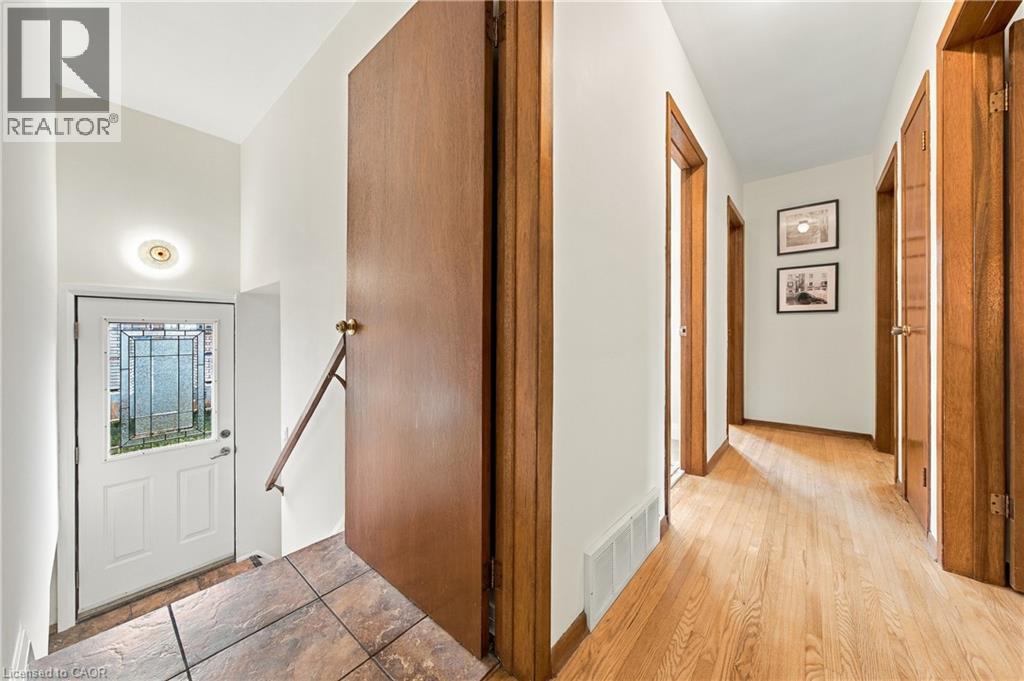 662 Dynes Road, Burlington, Ontario  L7N 2V6 - Photo 22 - 40867625