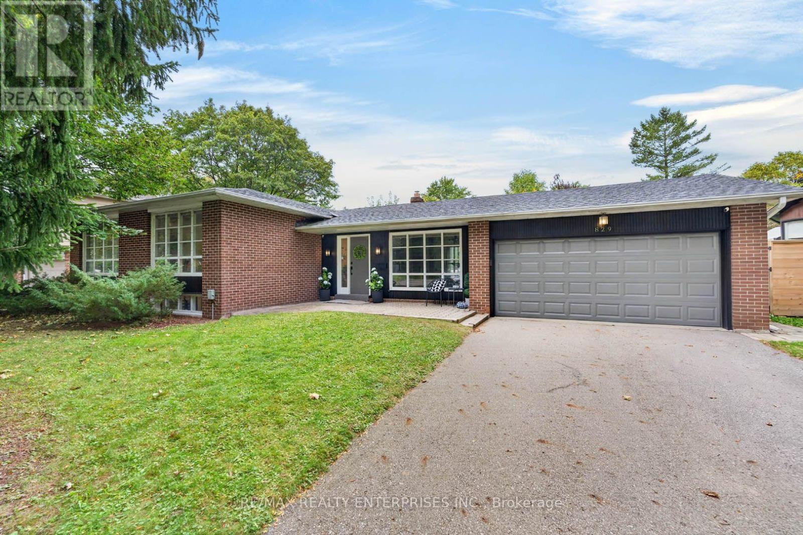 829 TERLIN BOULEVARD Mississauga (Lorne Park) Ontario Canada L5H1T1 2
