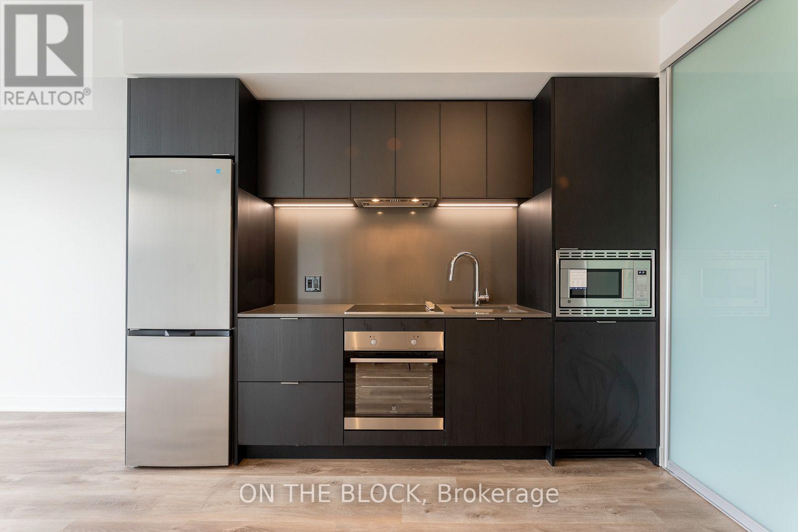 913 - 86 Dundas Street E, Mississauga, Ontario  L5A 1W4 - Photo 5 - W13858204