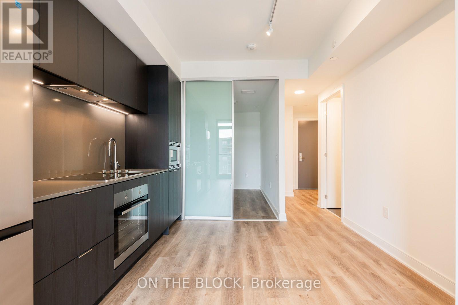 913 - 86 Dundas Street E, Mississauga, Ontario  L5A 1W4 - Photo 7 - W13858204