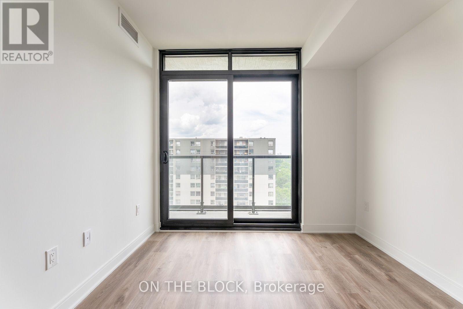 913 - 86 Dundas Street E, Mississauga, Ontario  L5A 1W4 - Photo 8 - W13858204