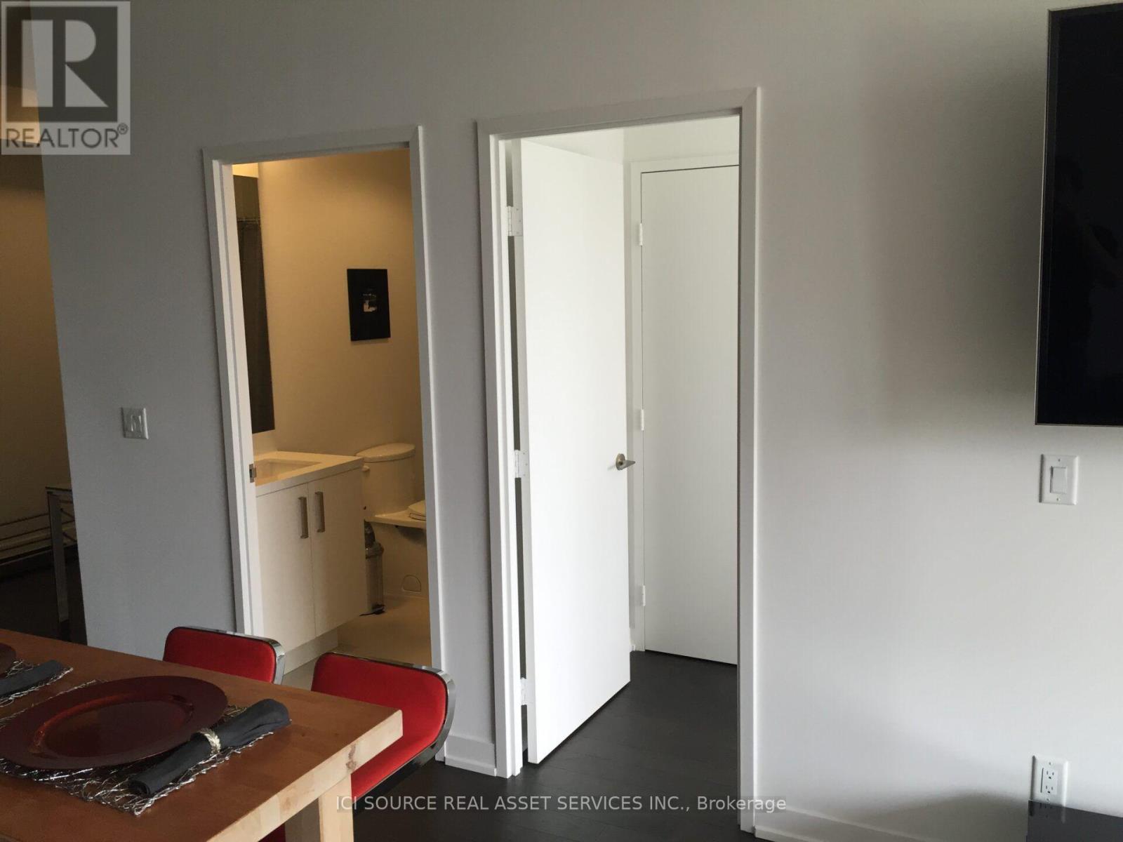 N222 - 120 Bayview Avenue, Toronto, Ontario  M5A 0G4 - Photo 6 - C13858220