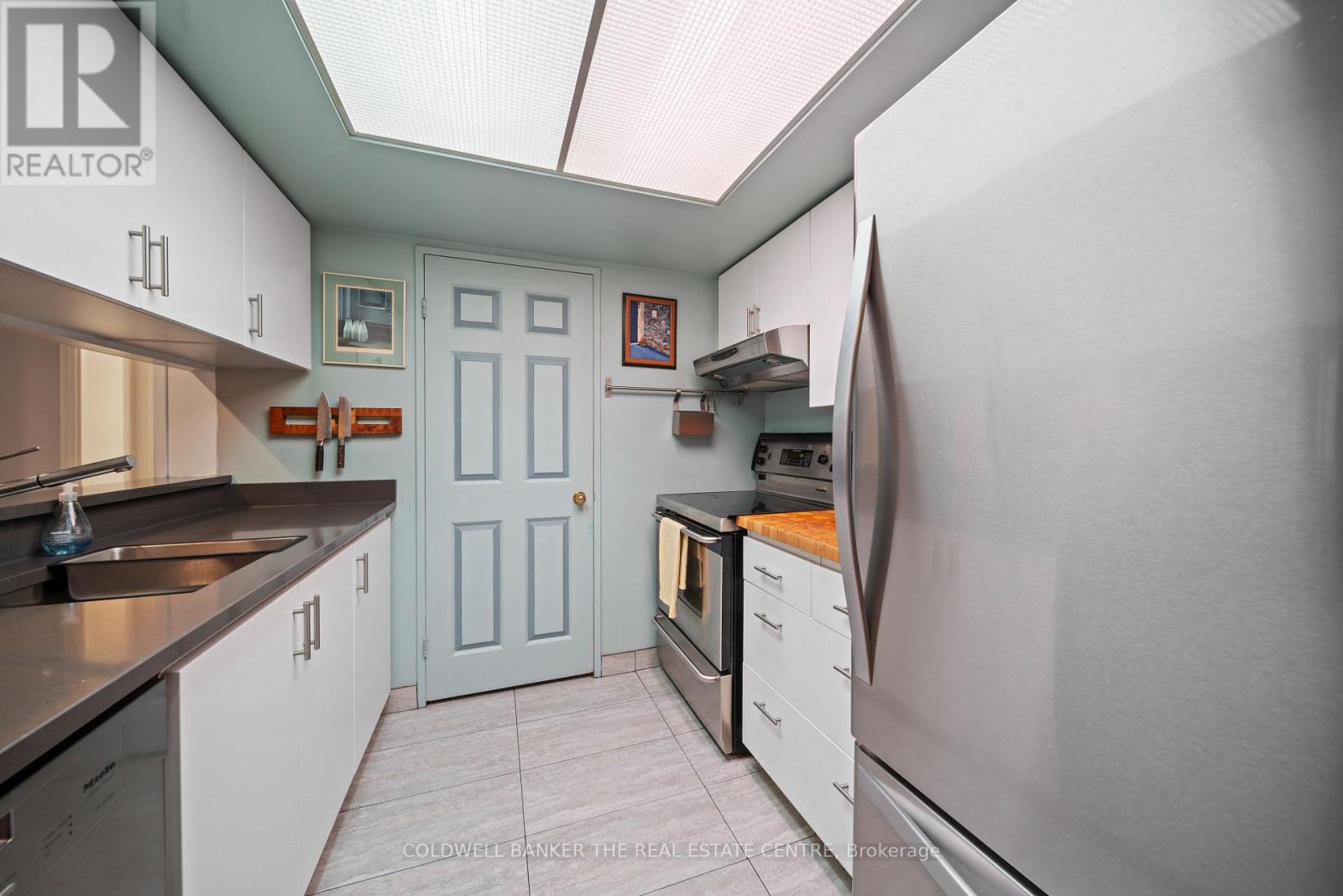1007 - 701 King Street W, Toronto, Ontario  M5V 2W7 - Photo 13 - C13858266