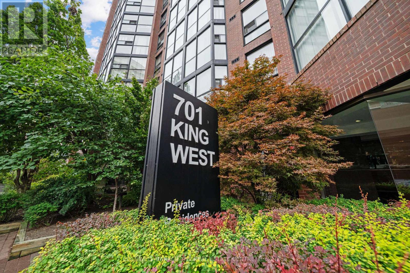 1007 - 701 King Street W, Toronto, Ontario  M5V 2W7 - Photo 2 - C13858266