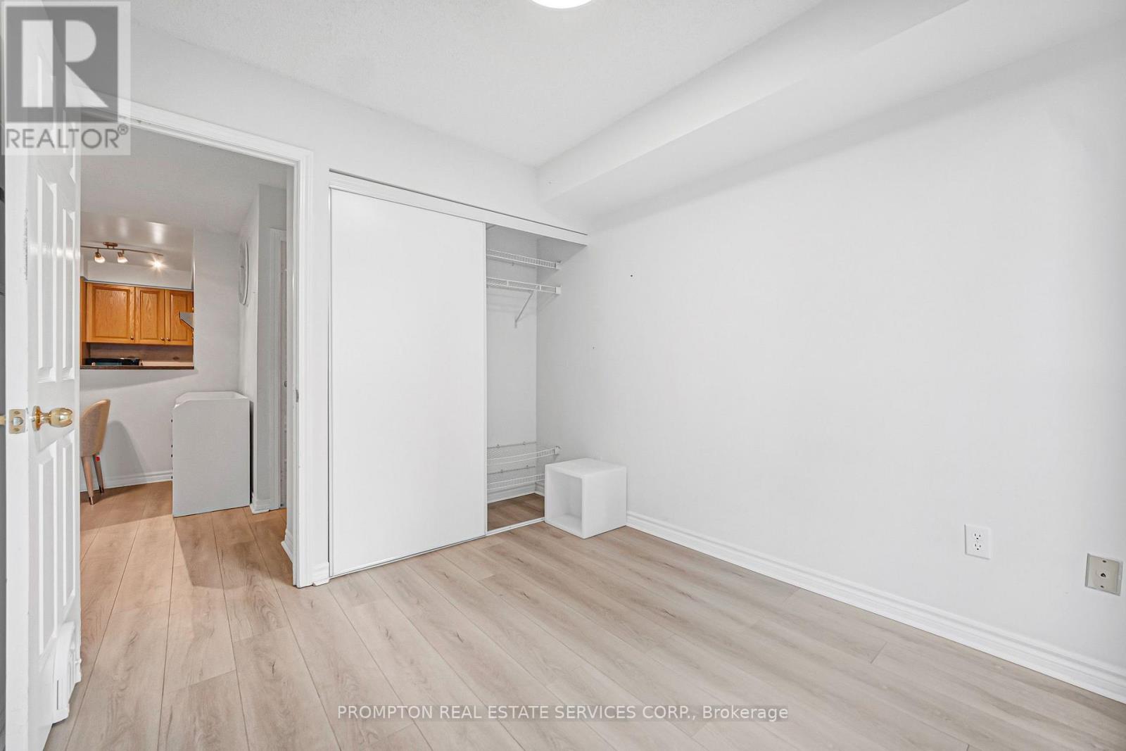 807 - 7 Lorraine Drive, Toronto, Ontario  M2N 7H2 - Photo 19 - C13858316