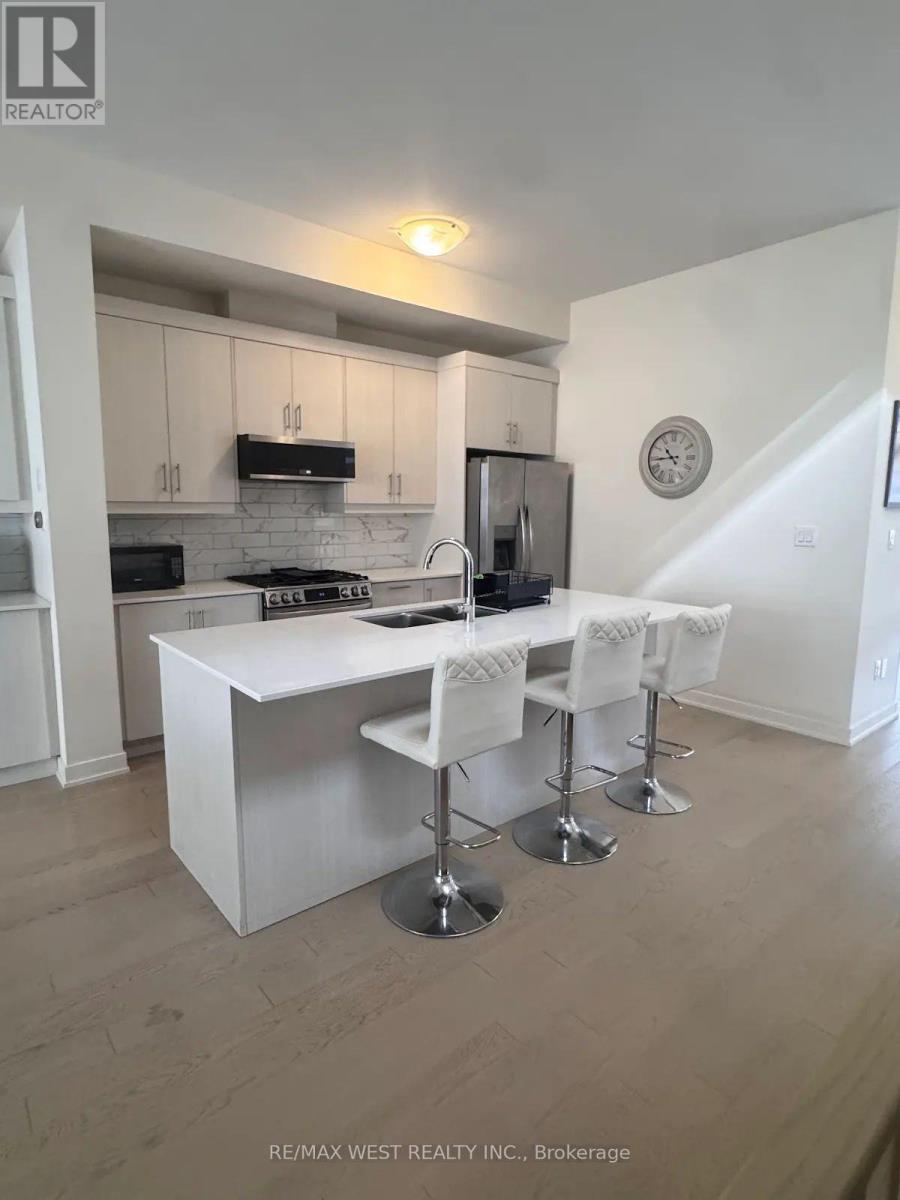 125 Farooq Boulevard, Vaughan, Ontario  L4H 5G3 - Photo 10 - N13858218