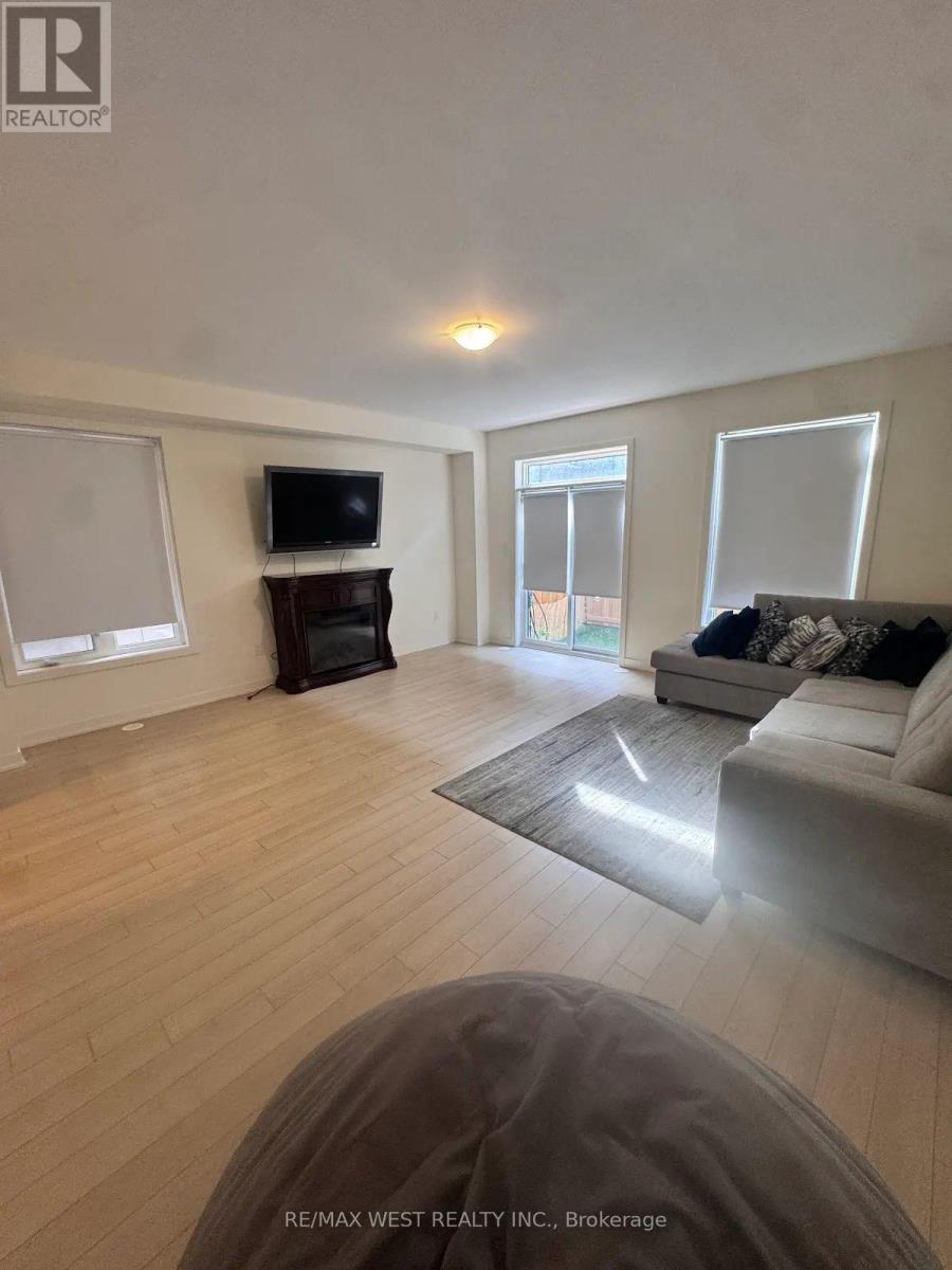 125 Farooq Boulevard, Vaughan, Ontario  L4H 5G3 - Photo 21 - N13858218