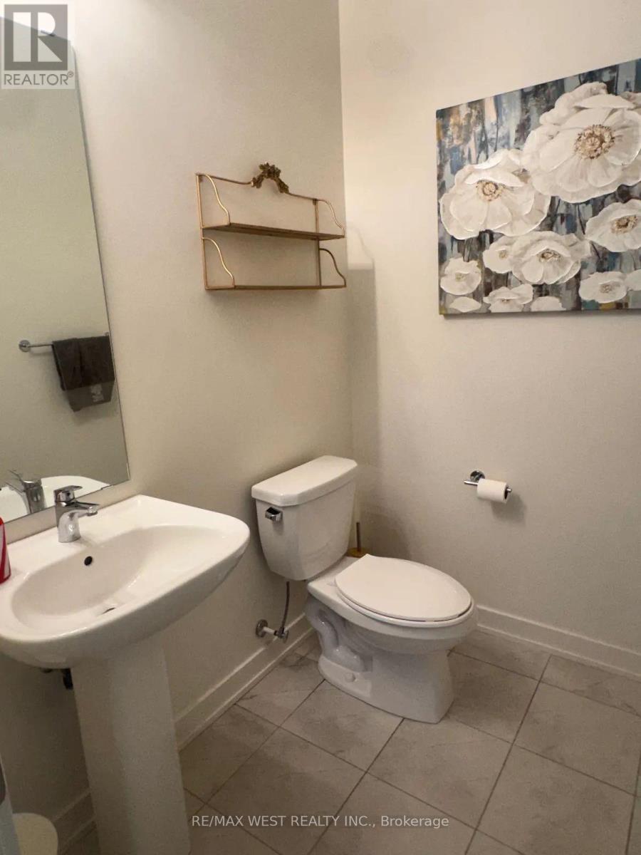 125 Farooq Boulevard, Vaughan, Ontario  L4H 5G3 - Photo 6 - N13858218