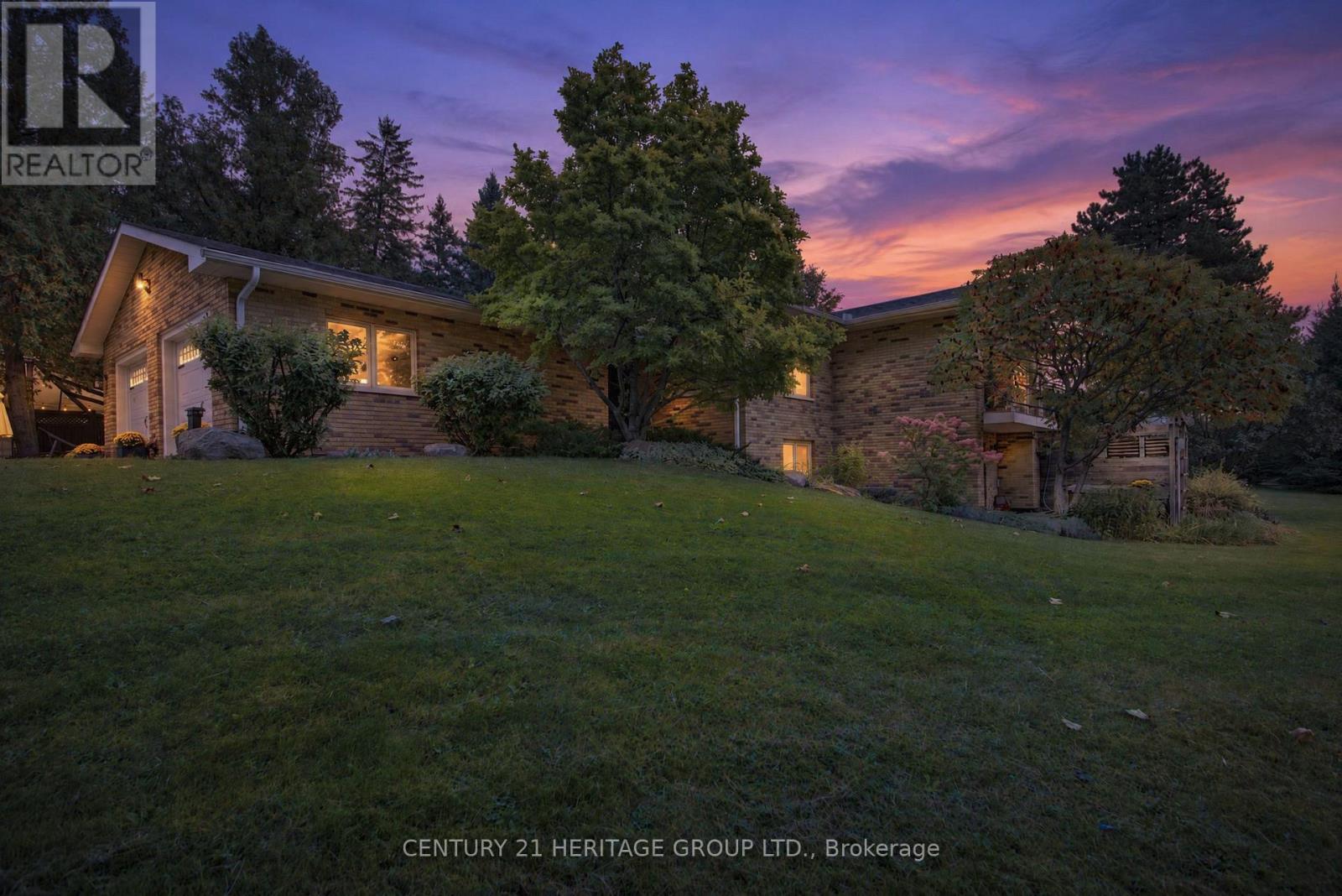 1 Arthur Evans Crescent, Bradford West Gwillimbury, Ontario L3Z 3K9 - Photo 4 - N13858318