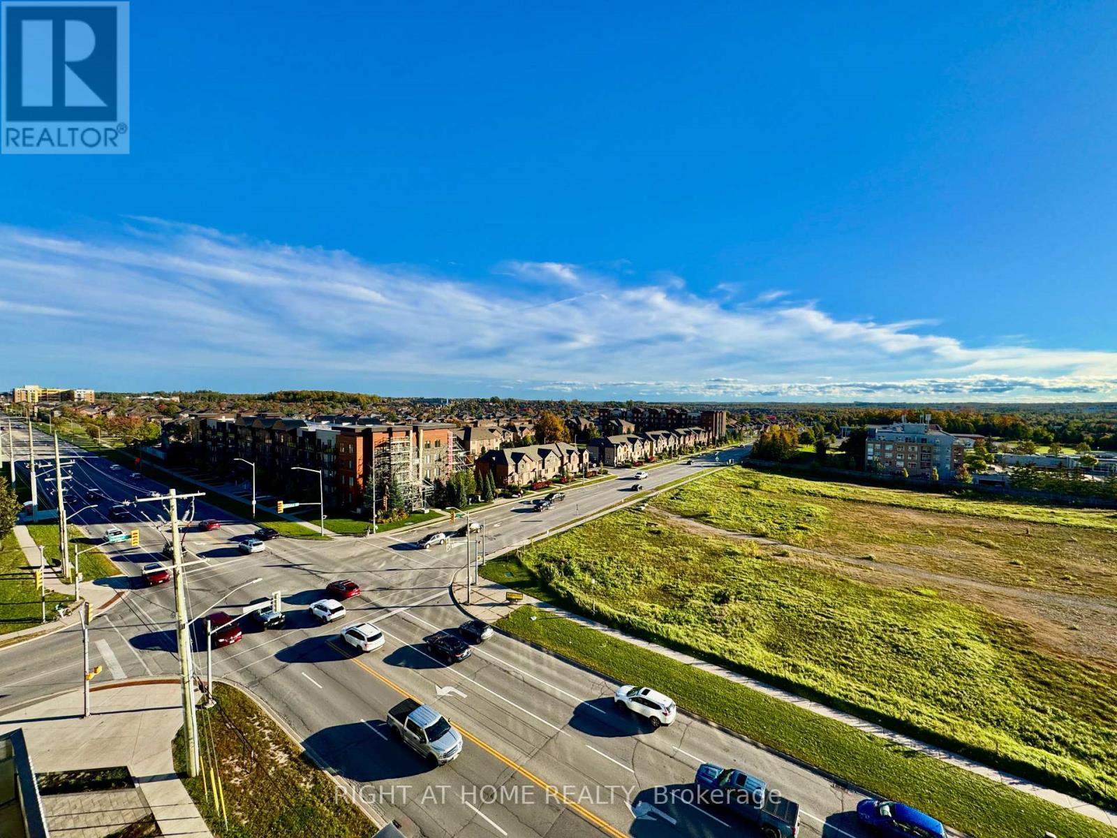 708 - 681 Yonge Street, Barrie, Ontario  L9J 0K1 - Photo 6 - S13858298