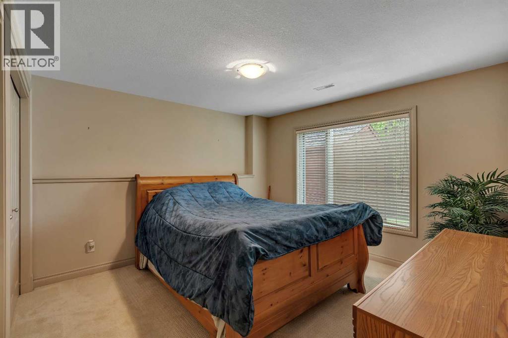11 Tuscany Ridge Park NW, Calgary, Alberta  T3L 2H7 - Photo 37 - A2335863