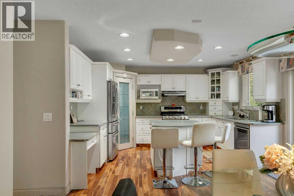 11 Tuscany Ridge Park NW, Calgary, Alberta  T3L 2H7 - Photo 16 - A2335863