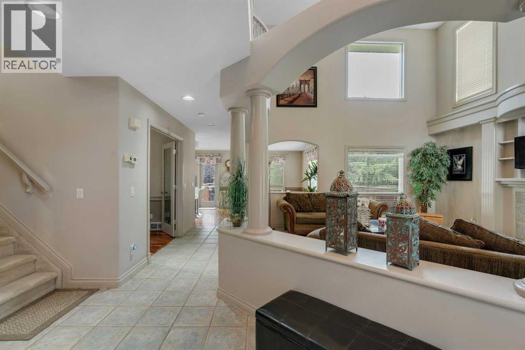 11 Tuscany Ridge Park NW, Calgary, Alberta  T3L 2H7 - Photo 7 - A2335863