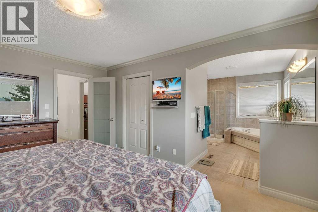 11 Tuscany Ridge Park NW, Calgary, Alberta  T3L 2H7 - Photo 23 - A2335863