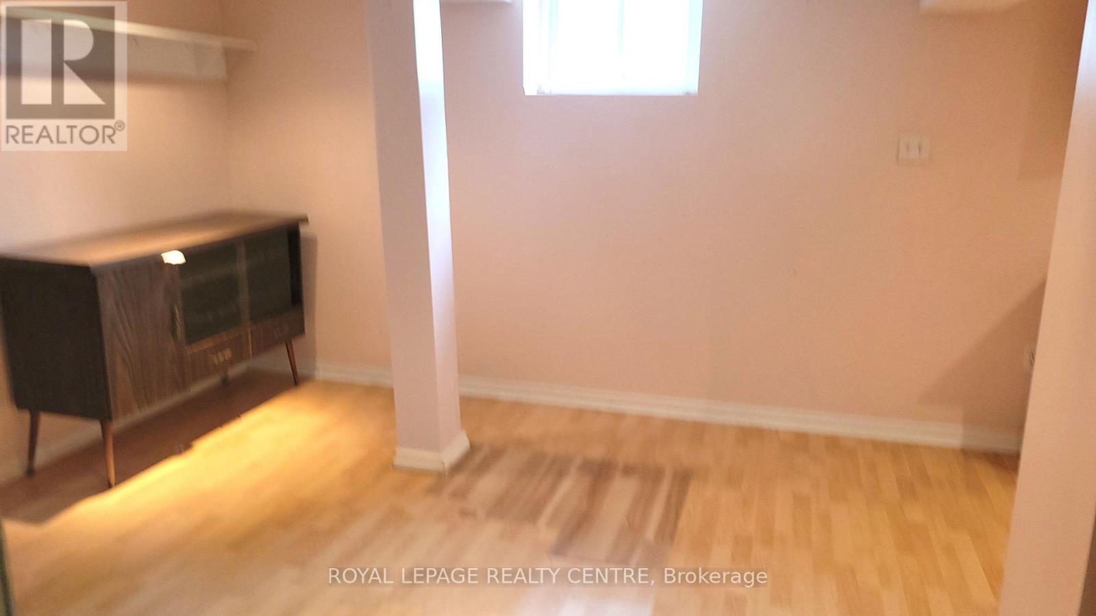 7 Earl Street, Mississauga, Ontario  L5M 1N6 - Photo 15 - W13858262