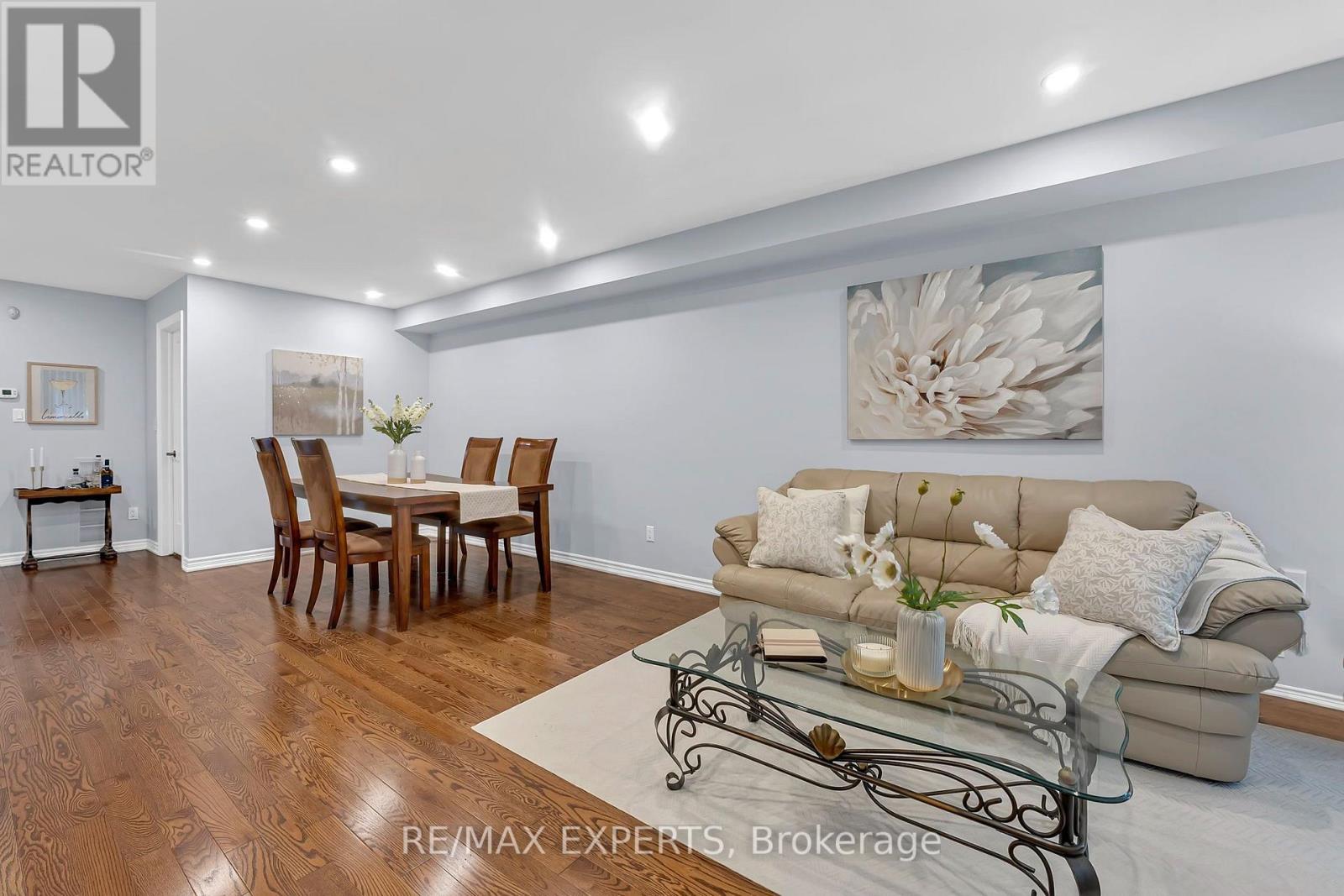 836 St Clarens Avenue, Toronto, Ontario  M6H 3X6 - Photo 5 - W13858270
