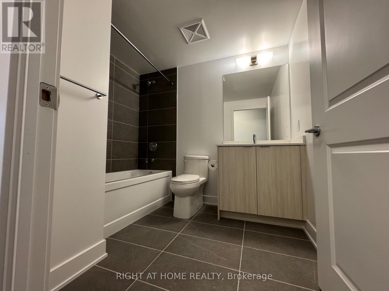 1711a - 115 Nipissing Road N, Milton, Ontario  L9T 1R3 - Photo 17 - W13858288